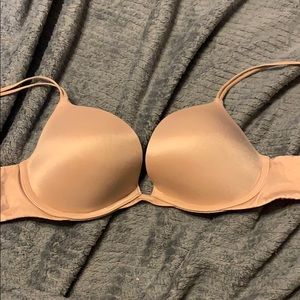 Victoria’s Secret 34 cpush up